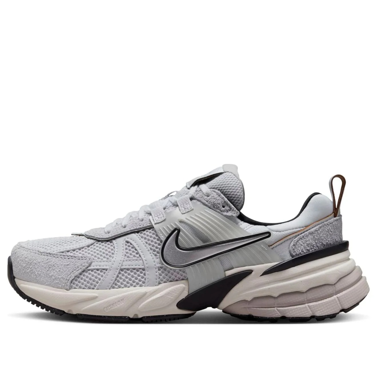 (WMNS) Nike V2K Run 'Pure Platinum Chrome' FN6703-002