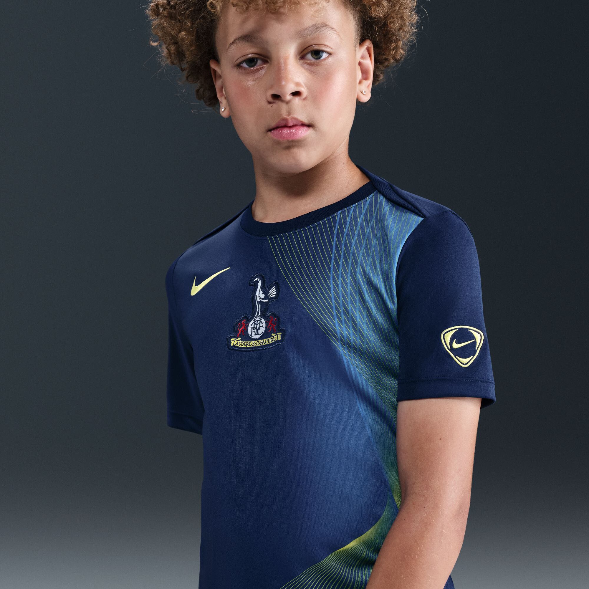  Tottenham Hotspur Youth 2025/26 Third Academy Pro Pre-Match Dri-Fit Top - Navy