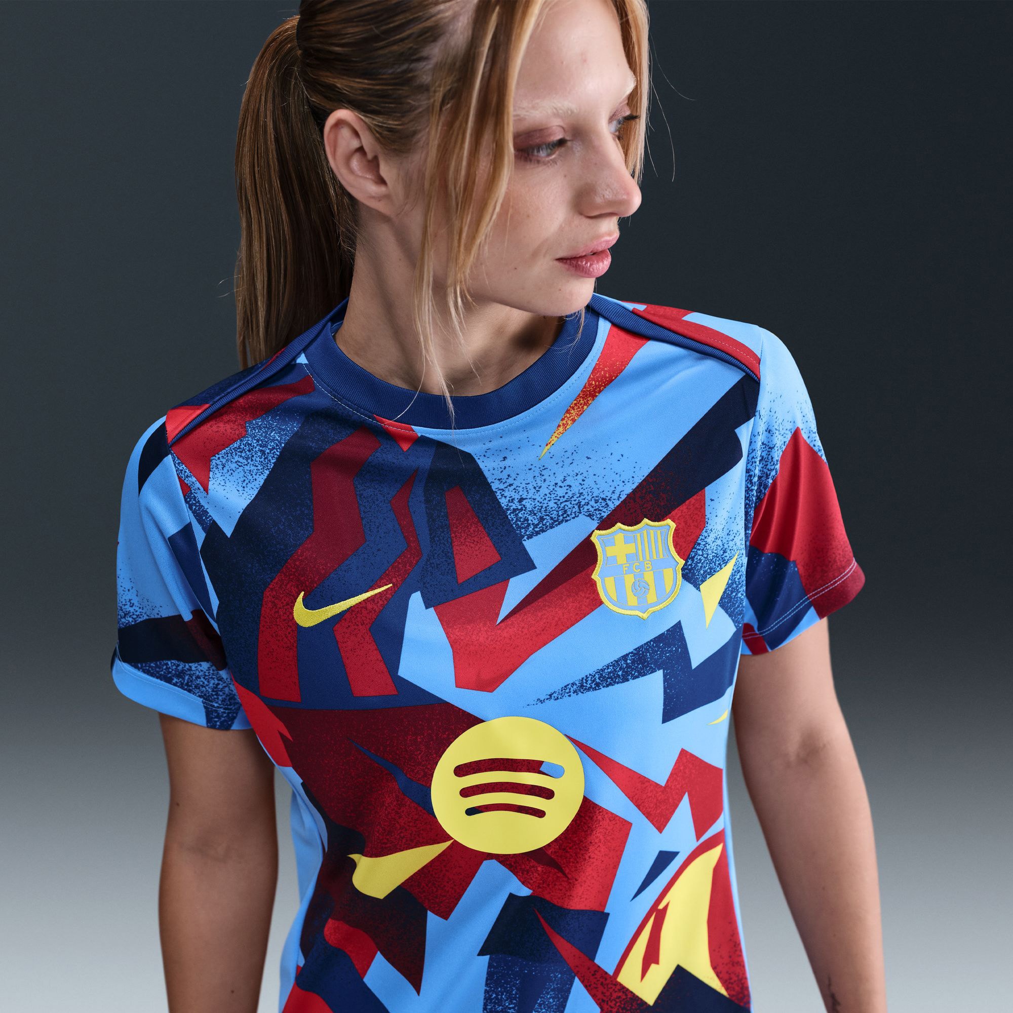 Barcelona Women's 2025/26 Academy Pro Pre-Match Performance Dri-FIT Top - Blue