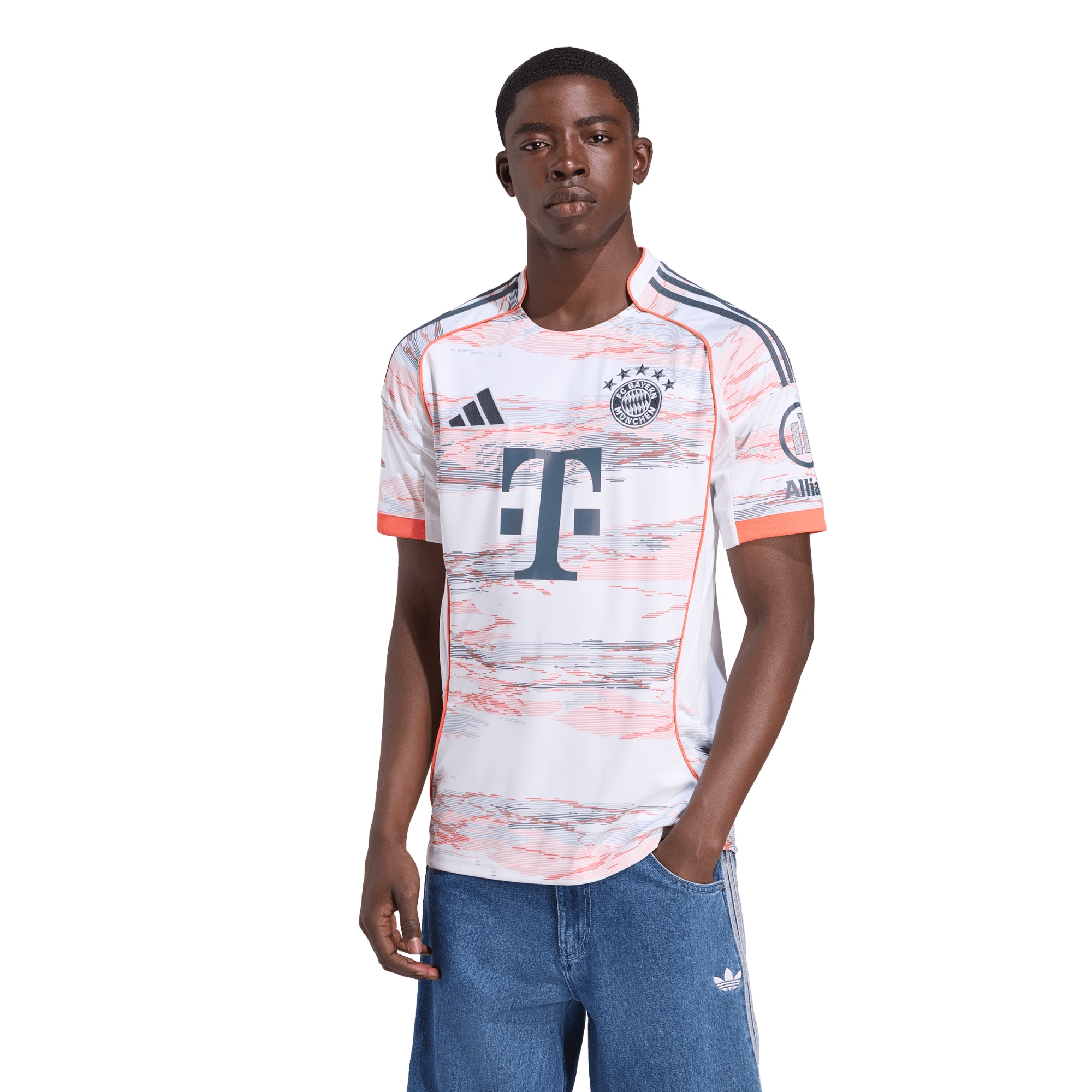 Bayern Munich 2025/26 Away Jersey