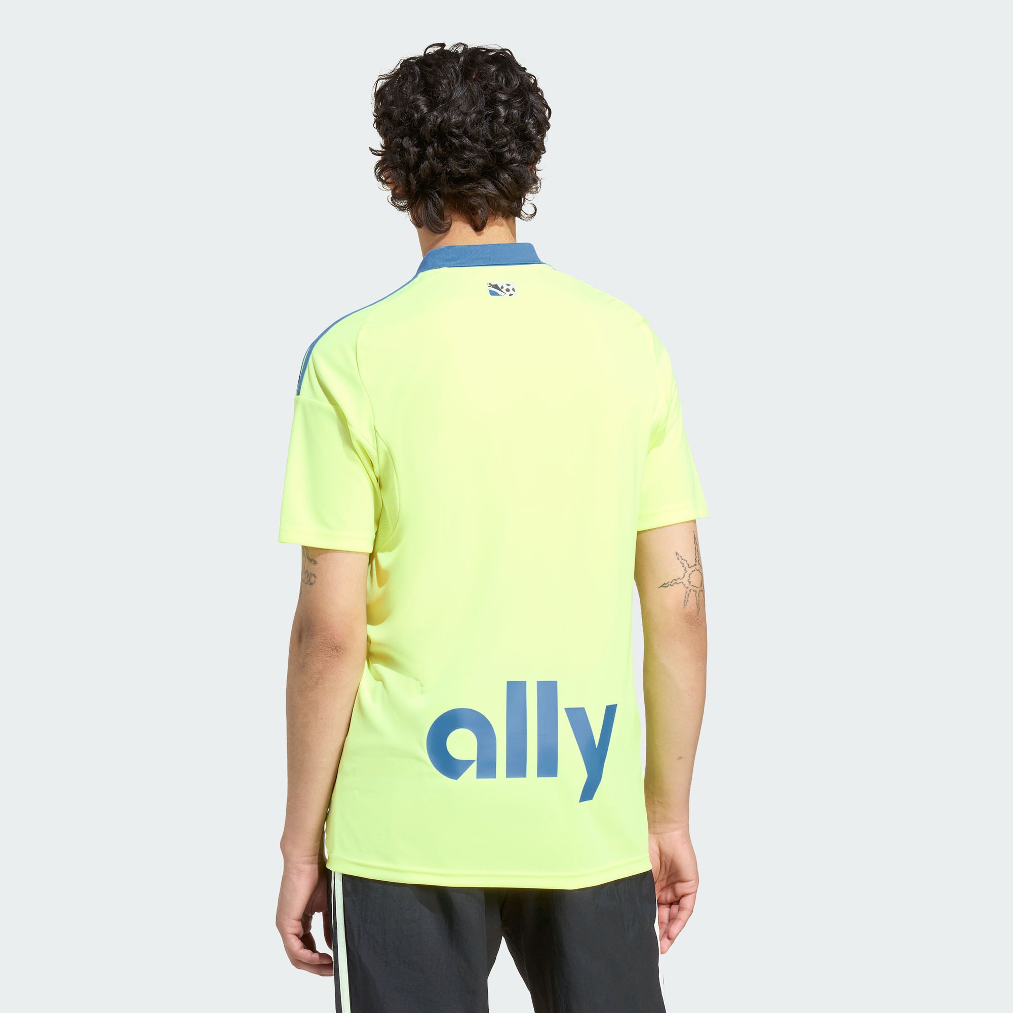 Charlotte FC 2025 Third Jersey – Yellow