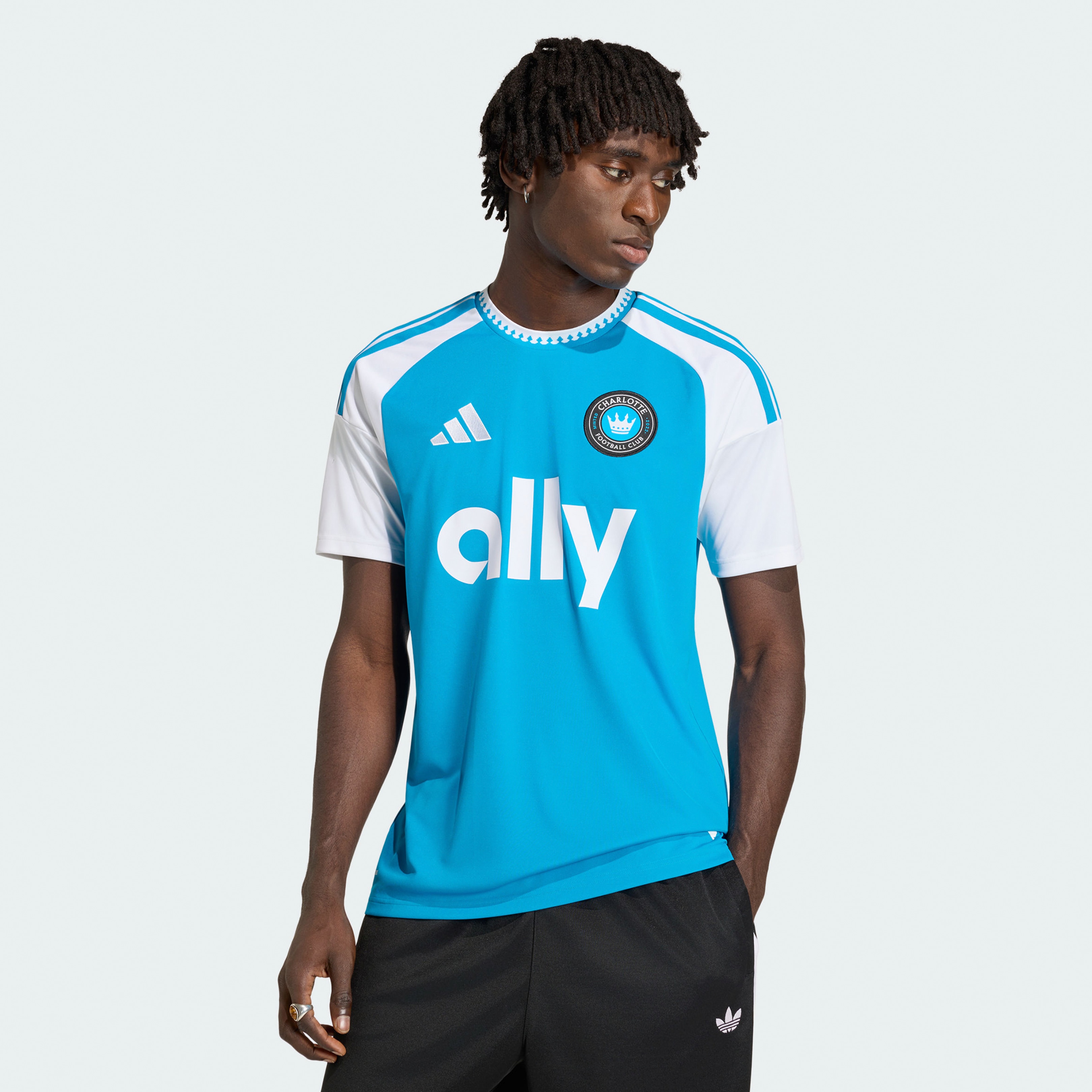 Charlotte FC 2026 Carolina Kit: Crowns Up Jersey - Blue